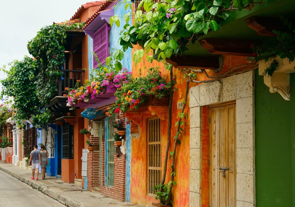 Foto das ruas coloridas de Cartagena