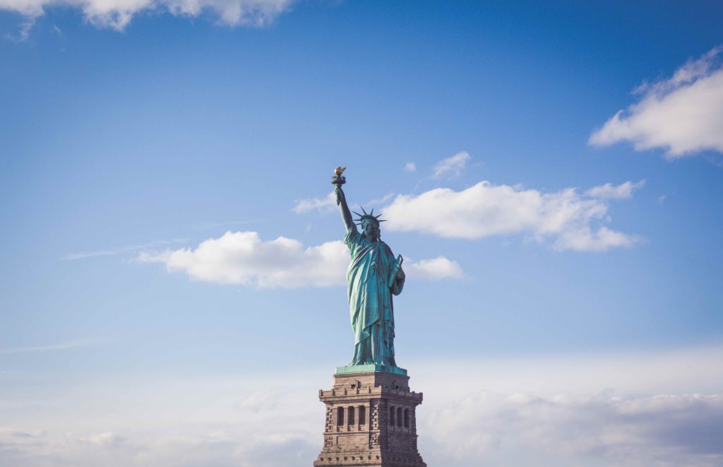 Imagem da estátua da liberdade em new york