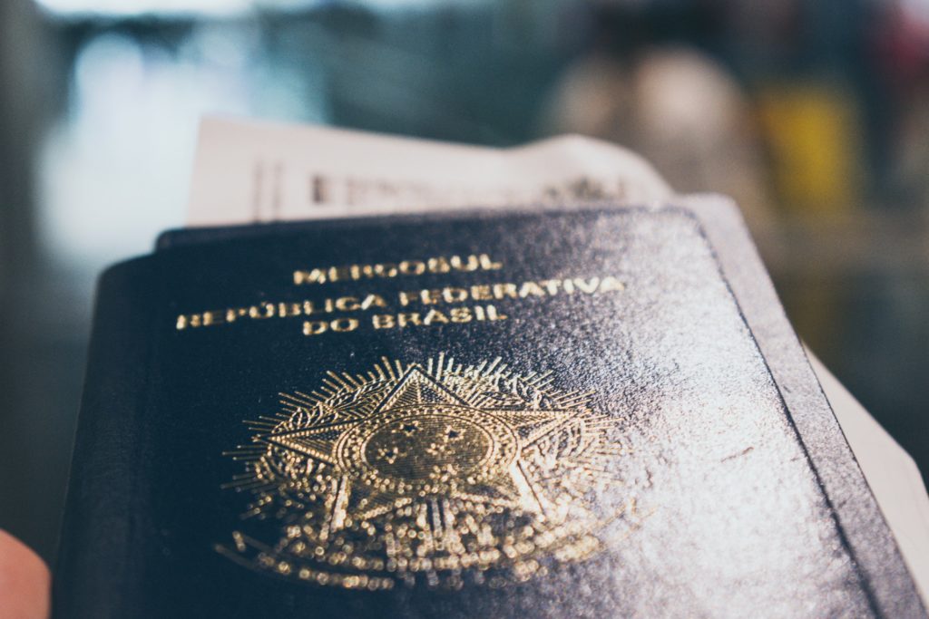 Brasileiros não precisam de visto para entrar em Portugal