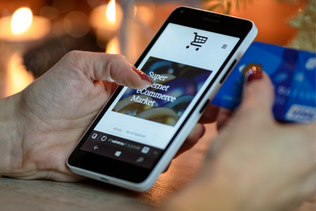 Fazer compras em lojas parceiras potencializa o ganho de milhas