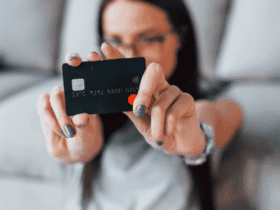Acumule-pontos-com-o-cartao-de-credito-Mastercard-LATAM-Pass-Itaucard-Black_jpg
