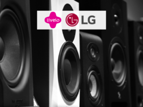Caixa de som nas cores preto e branco com logo LG e Livelo