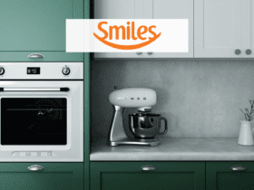cozinha com utensílios e logo Smiles