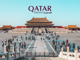 local da China com logo da Qatar Airways