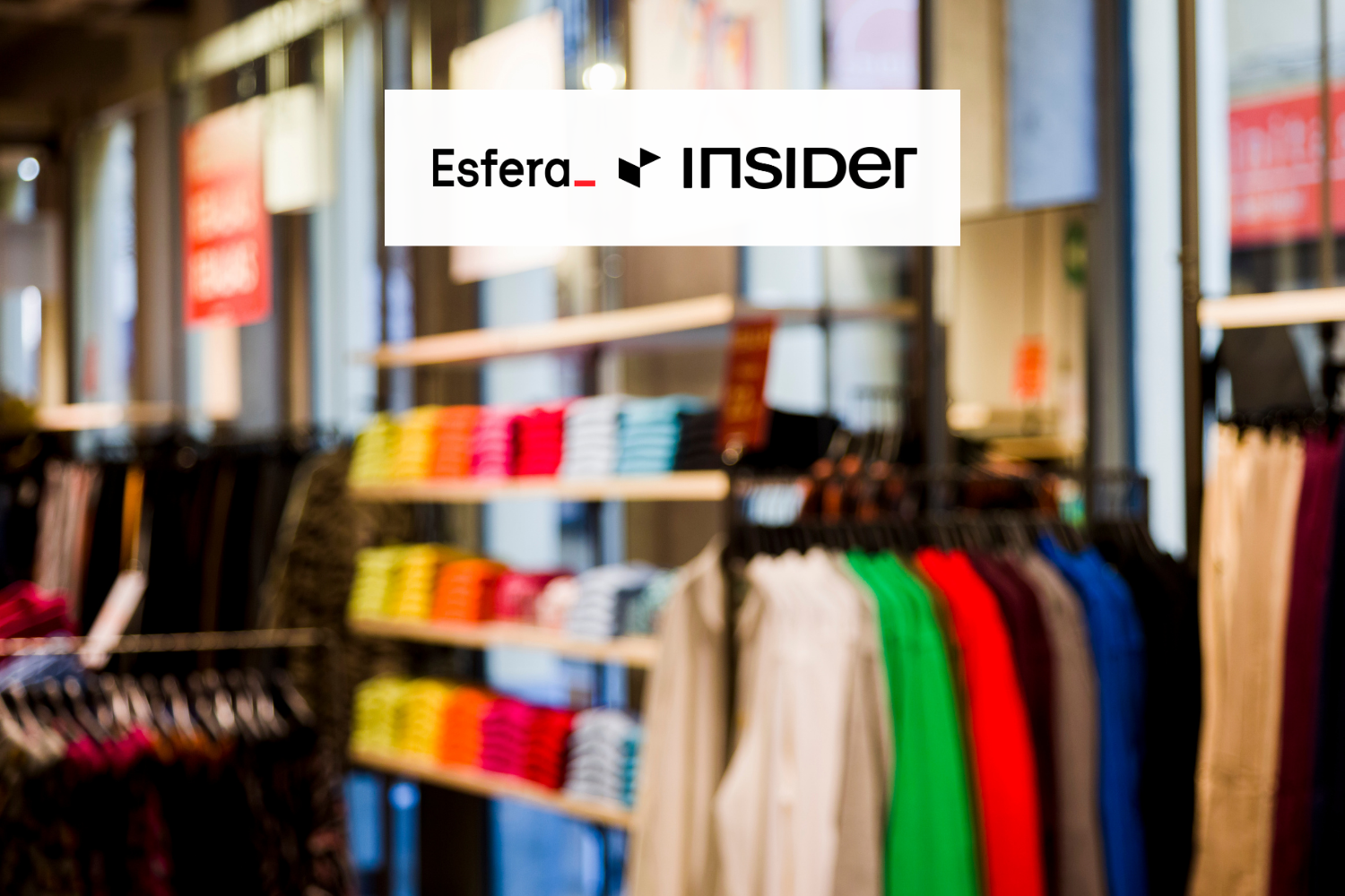 loja de roupa com logo Esfera e Insider 12 pontos Esfera