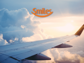 asa do avião com logo Smiles Clube Smiles