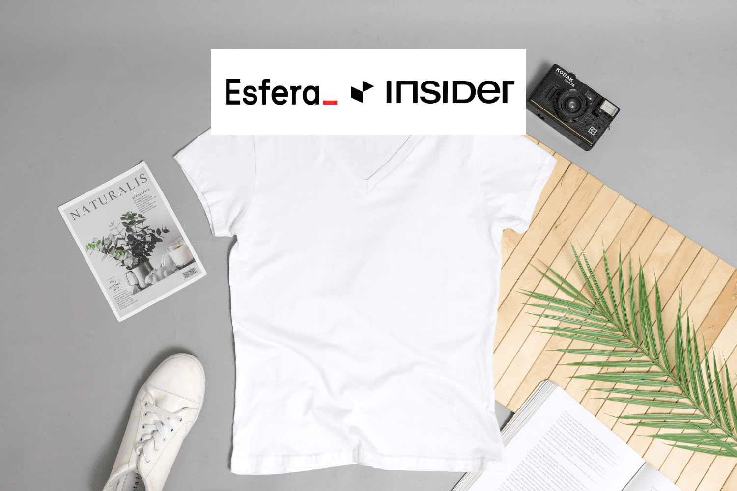 roupa branca com logo Esfera e Insider 8 pontos Esfera