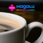 xícara de café com logo Livelo e Magalu 10 pontos Livelo