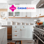 canto da cozinha com logo Livelo e Casas Bahia 10 pontos Livelo