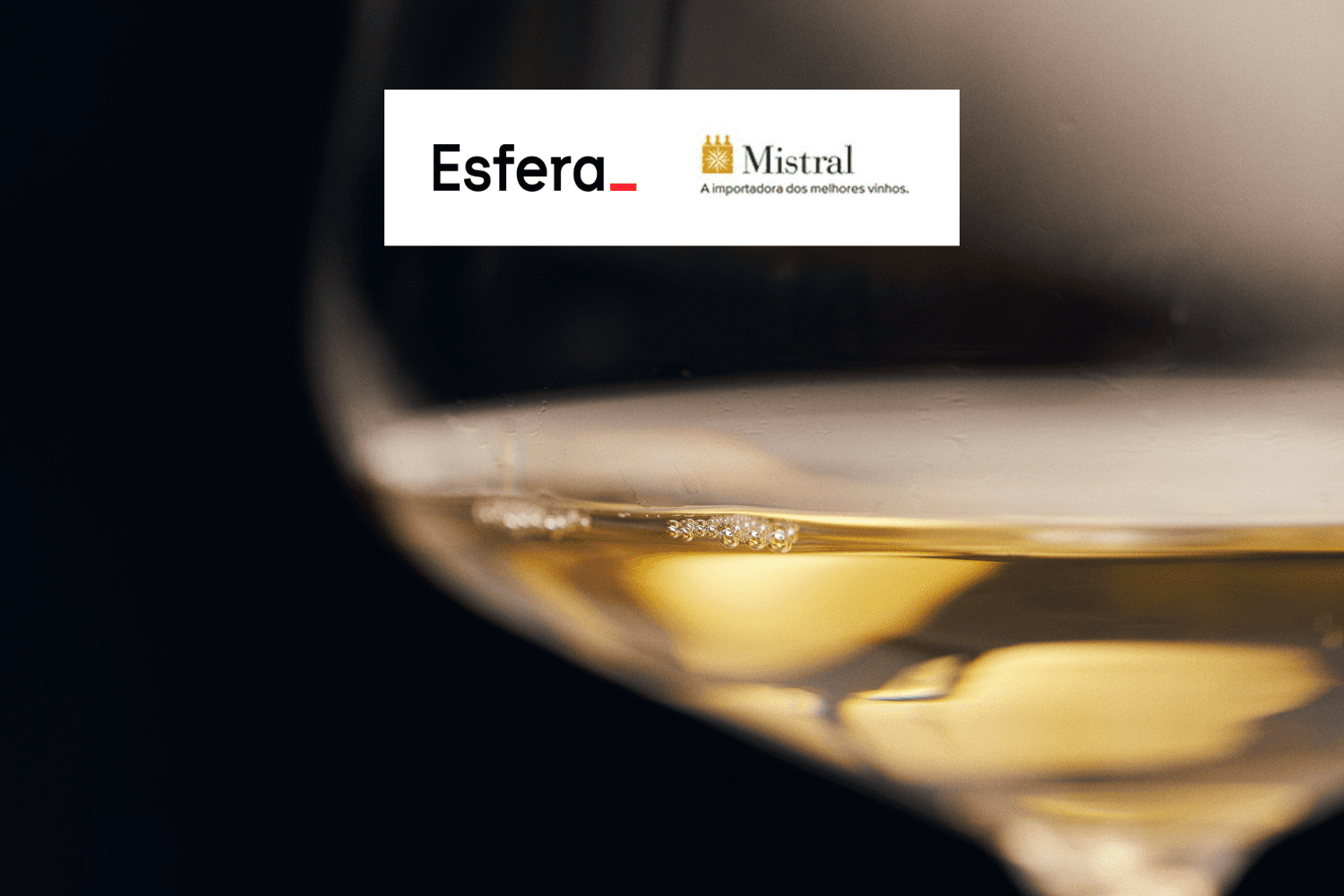 vinho com logo Esfera e Mistral 10 pontos Esfera