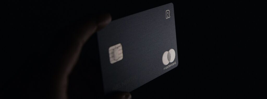 É possível ganhar dinheiro com o cartão de crédito?   transformar cartão de crédito em dinheiro