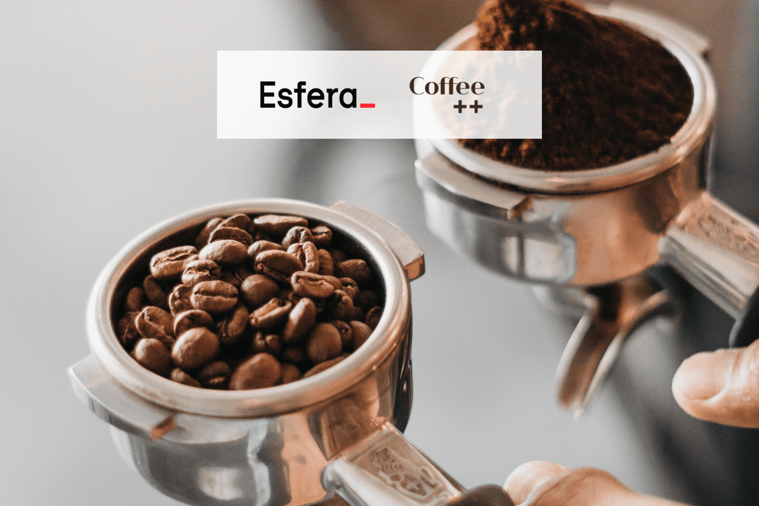 grãos de café com logo Esfera e Coffee++ 12 pontos Esfera