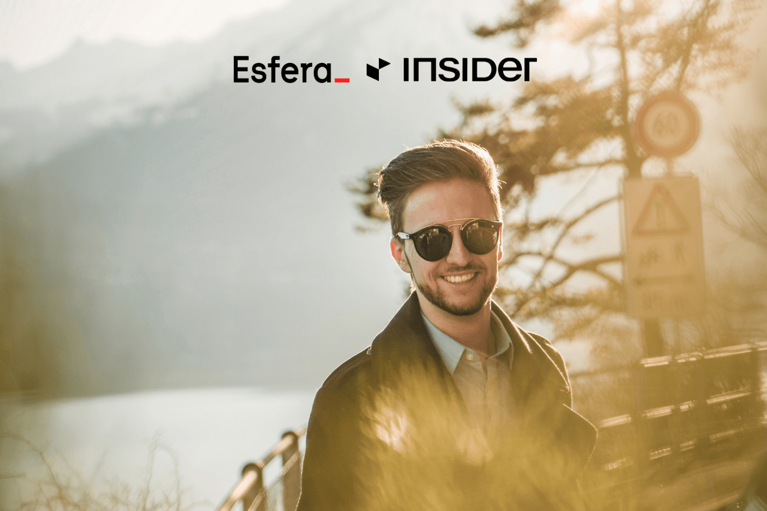 homem de óculos com logo Esfera e Insider 14 pontos Esfera