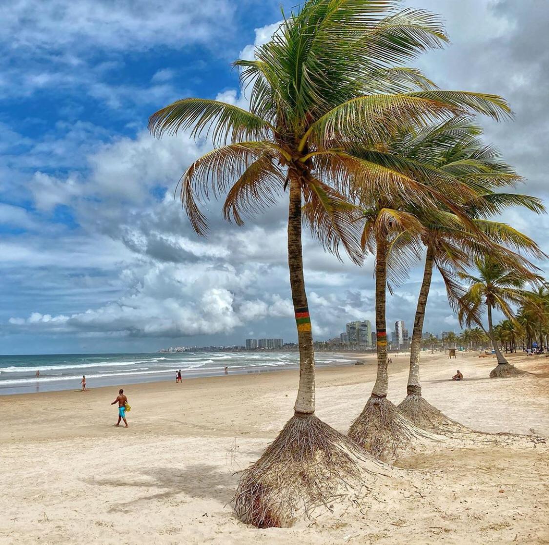 Melhores Praias de Salvador -  Praia de Piatã