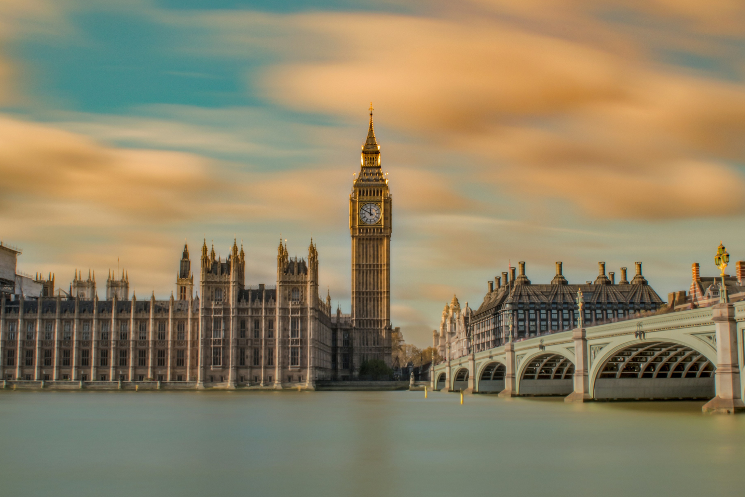 Big Ben em Londres, como viajar pela Europa utilizando milhas aéreas