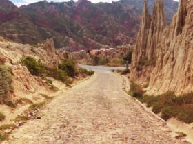 cropped-Valle-de-La-Luna-Deserto-do-Atacama-2.jpg