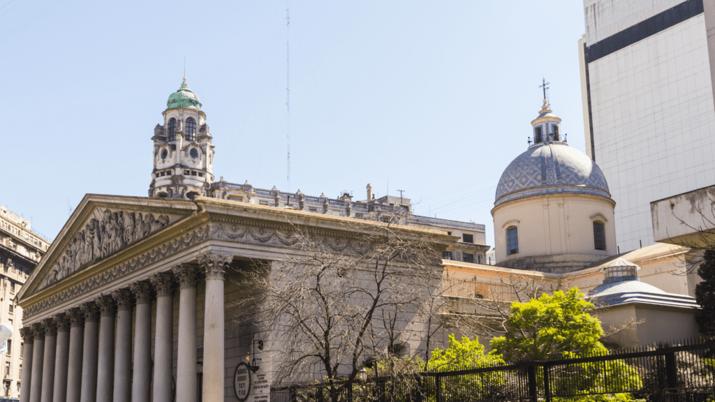 Catedral Metropolitana de Buenos Aires: conheça a igreja católica mais importante da Argentina