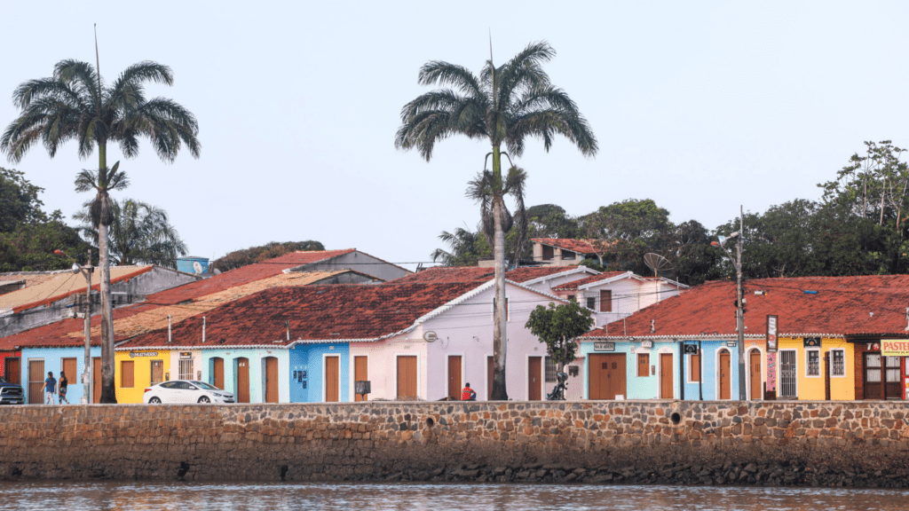 Tudo sobre a Passarela do Descobrimento em Porto Seguro (imagem/reprodução: melhores destinos)