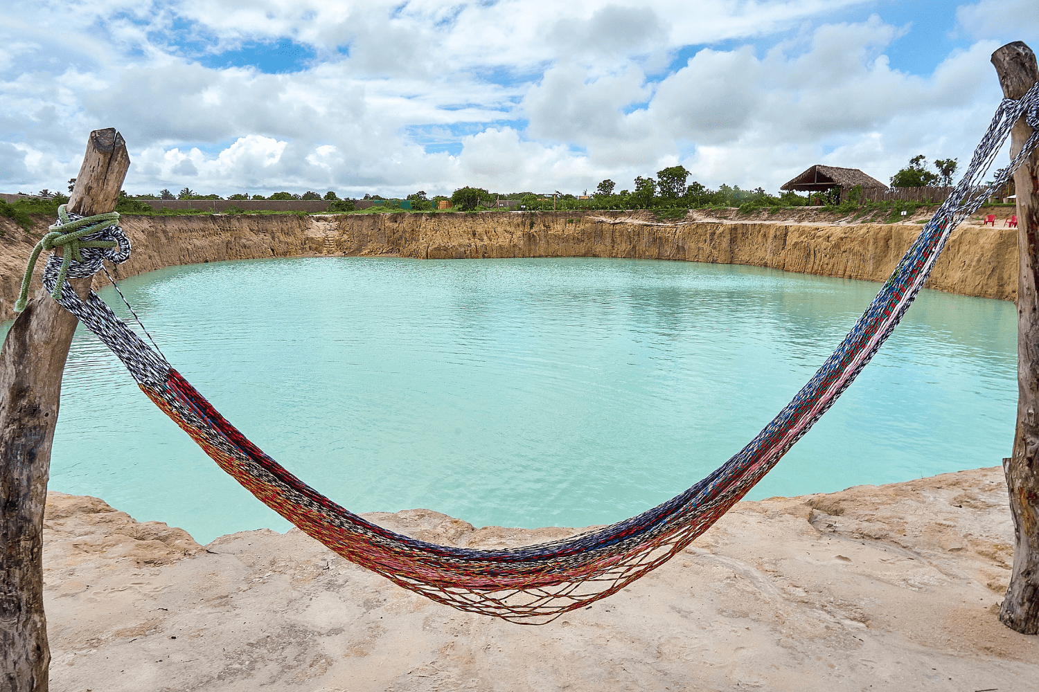 Buraco Azul - imagem Crazy little things