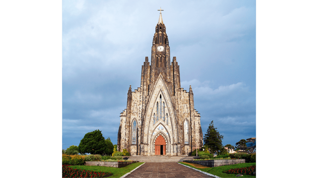 CATEDRAL DE PEDRA - IMAGEM: Eduardo Cabanas